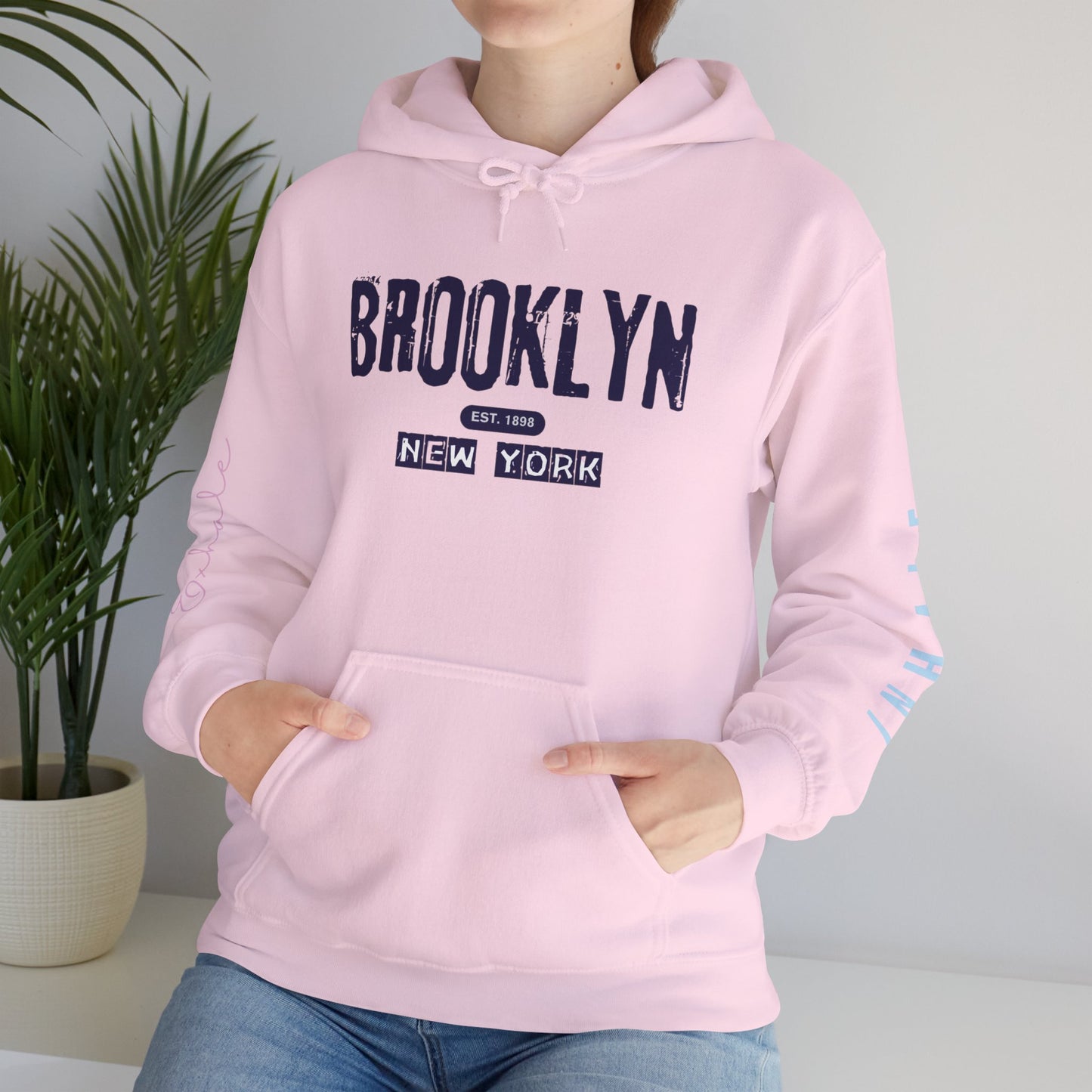 Brooklyn NY Vintage Logo Hoodie — New York City Streetwear Pullover