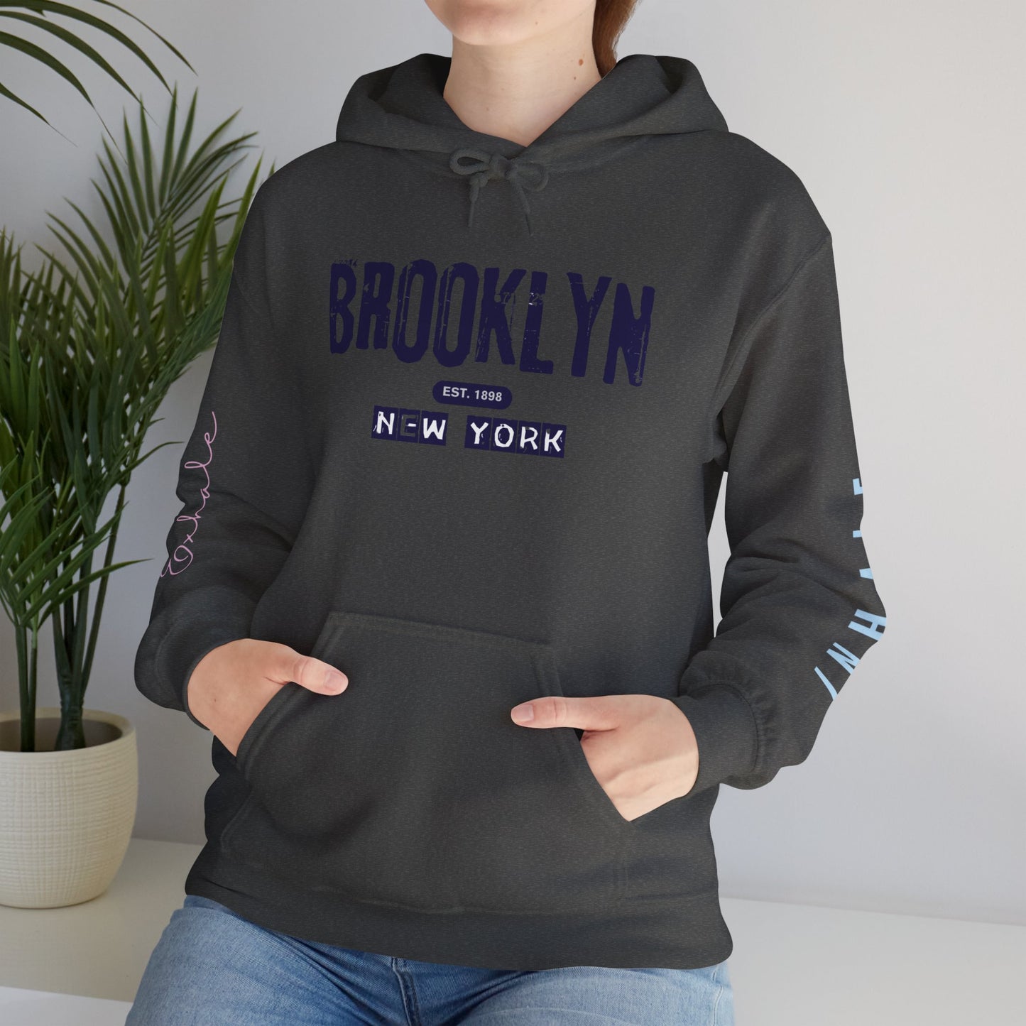 Brooklyn NY Vintage Logo Hoodie — New York City Streetwear Pullover